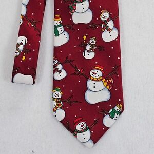 Hallmark Yule Tie Greetings Mens Christmas Snowman Red Holiday Necktie 3.75"